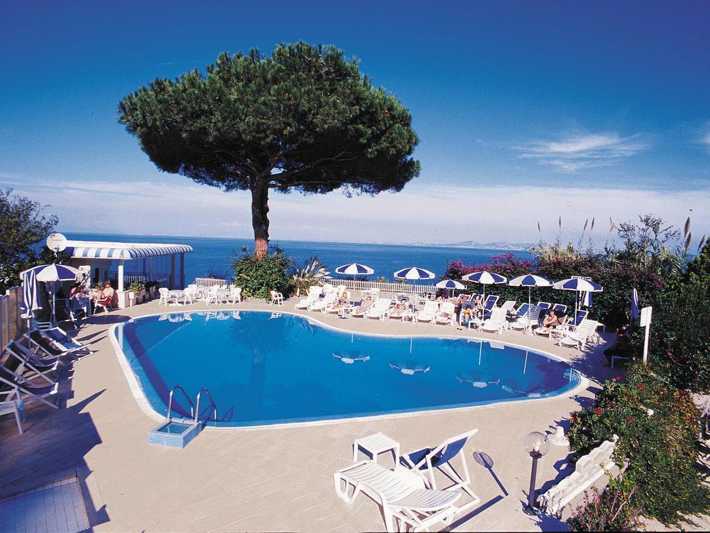 Hotel L'Approdo Casamicciola Terme Eksteriør billede