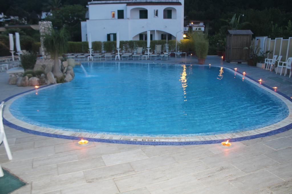 Hotel L'Approdo Casamicciola Terme Eksteriør billede