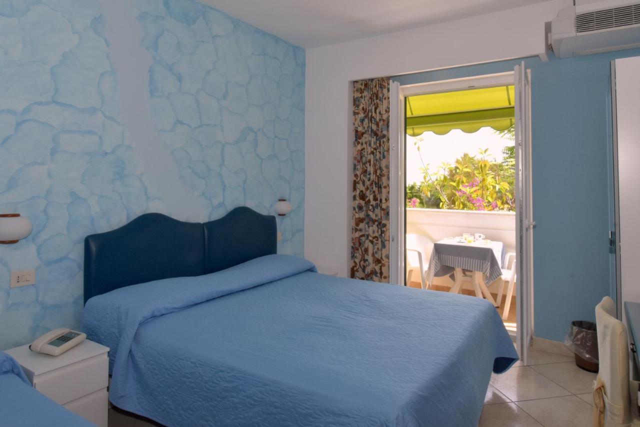 Hotel L'Approdo Casamicciola Terme Eksteriør billede