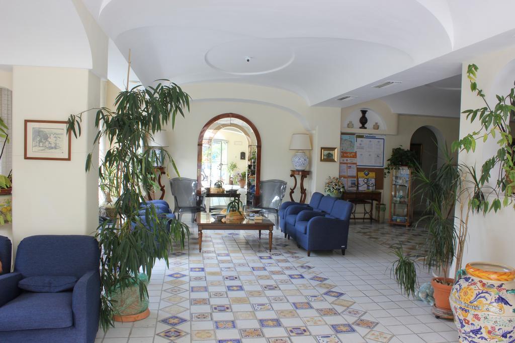 Hotel L'Approdo Casamicciola Terme Eksteriør billede