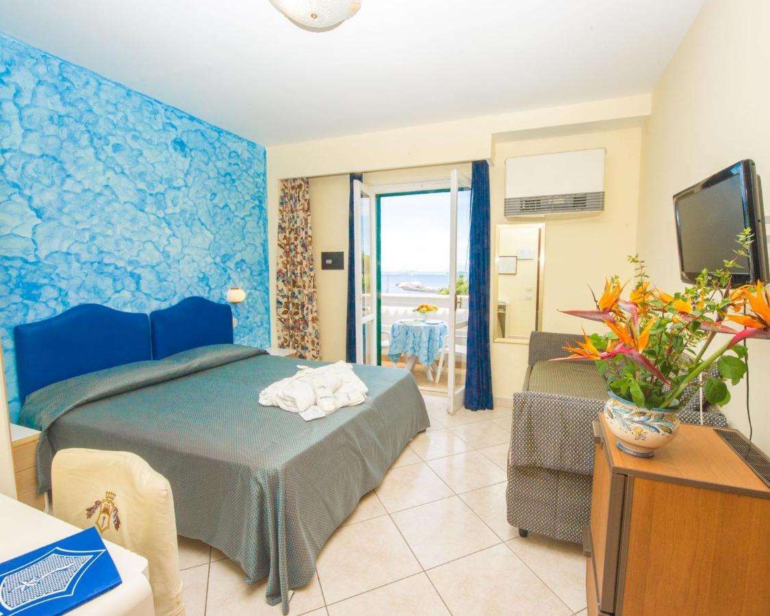 Hotel L'Approdo Casamicciola Terme Eksteriør billede